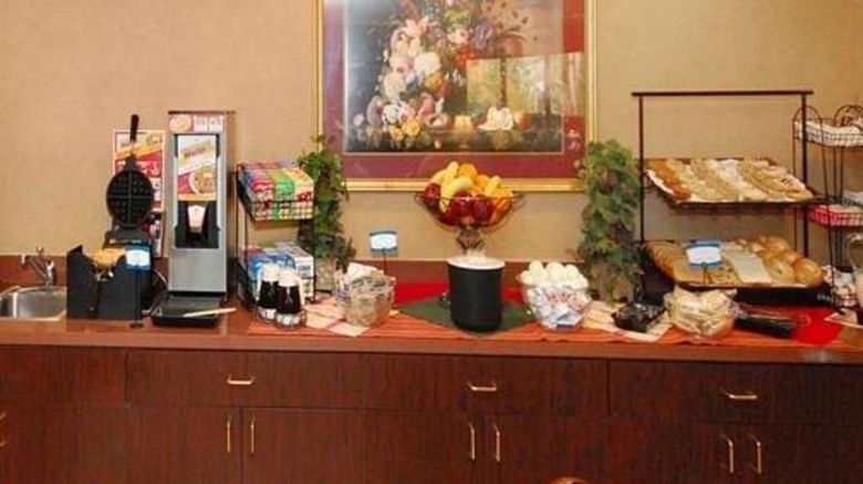 <b>Quality Inn & Suites of Tarboro Restaurant</b>. Images powered by <a href="https://iceportal.shijigroup.com/" title="IcePortal" target="_blank">IcePortal</a>.