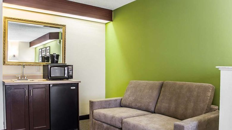 <b>Sleep Inn - Billy Graham Parkway Suite</b>. Images powered by <a href="https://iceportal.shijigroup.com/" title="IcePortal" target="_blank">IcePortal</a>.