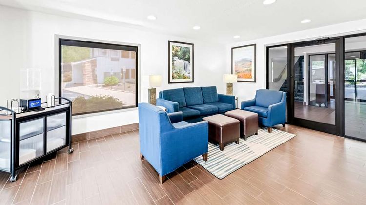 Comfort Inn Lobby