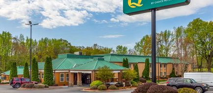 Quality Inn Exterior