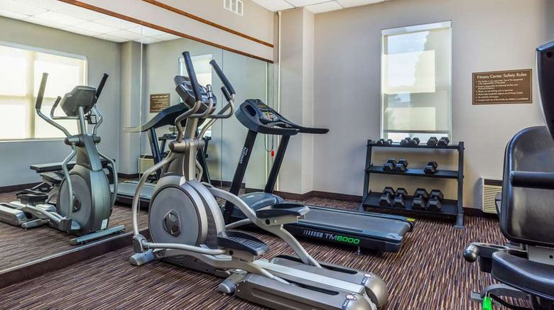 <b>Quality Inn Health</b>. Images powered by <a href="https://iceportal.shijigroup.com/" title="IcePortal" target="_blank">IcePortal</a>.