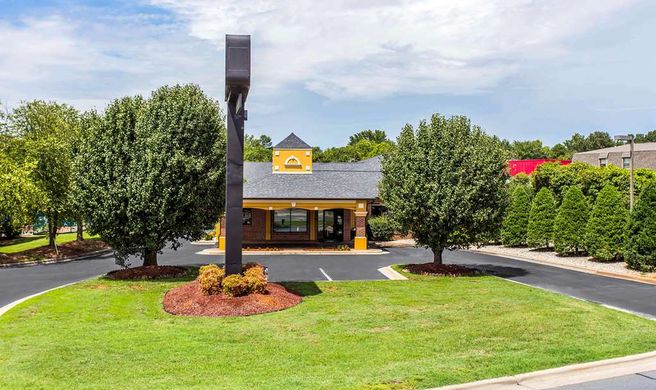 Quality Inn Albemarle Exterior