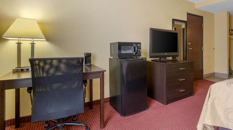 Quality Inn Williamston Room