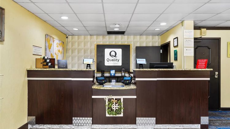 Quality Inn Jonesville Lobby