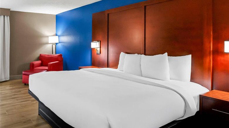<b>Comfort Inn Laurinburg Room</b>. Images powered by <a href="https://iceportal.shijigroup.com/" title="IcePortal" target="_blank">IcePortal</a>.