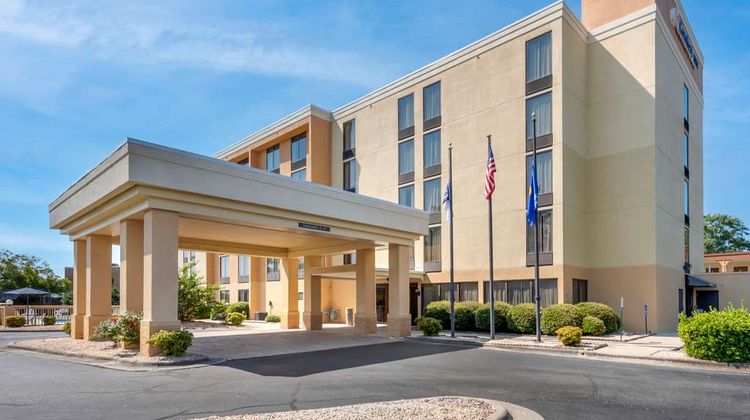 Comfort Inn Exterior