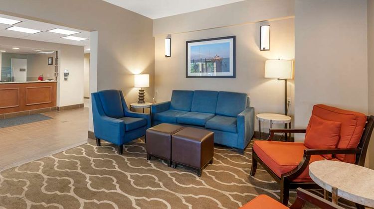 Comfort Inn Lobby
