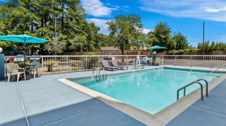 Comfort Inn Pool