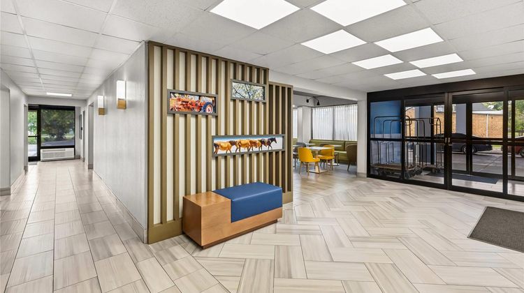 Comfort Inn Lobby