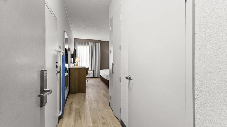 Comfort Inn Room