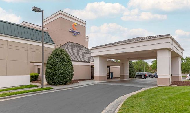 Comfort Inn University Exterior
