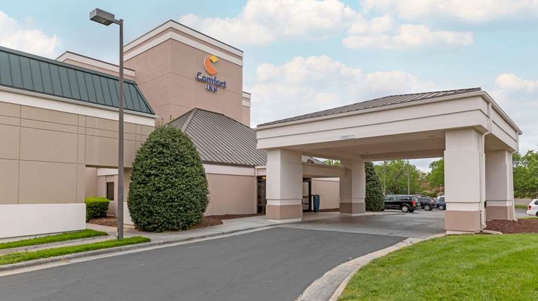 Comfort Inn University Exterior. Images powered by <a href="https://iceportal.shijigroup.com" target="_blank" rel="noopener">Ice Portal</a>.