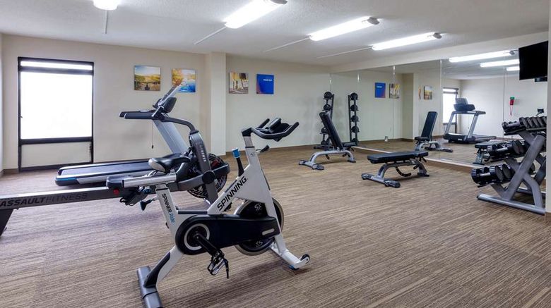 <b>Comfort Inn University Health</b>. Images powered by <a href="https://iceportal.shijigroup.com/" title="IcePortal" target="_blank">IcePortal</a>.