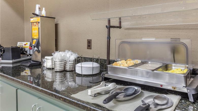 <b>Quality Inn Restaurant</b>. Images powered by <a href="https://iceportal.shijigroup.com/" title="IcePortal" target="_blank">IcePortal</a>.