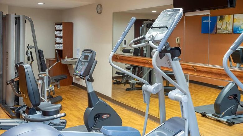 <b>Comfort Suites Biltmore Mall Health</b>. Images powered by <a href="https://iceportal.shijigroup.com/" title="IcePortal" target="_blank">IcePortal</a>.