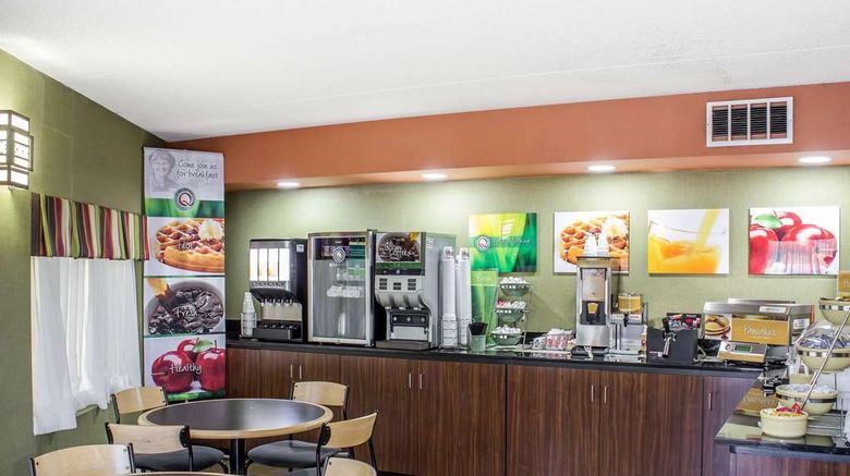 <b>Quality Inn Selma Restaurant</b>. Images powered by <a href="https://iceportal.shijigroup.com/" title="IcePortal" target="_blank">IcePortal</a>.