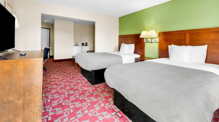 Quality Inn Selma Suite
