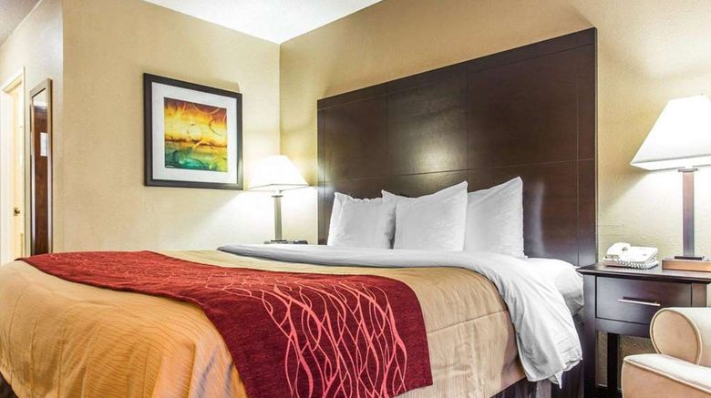 <b>Quality Inn Lincolnton Room</b>. Images powered by <a href="https://iceportal.shijigroup.com/" title="IcePortal" target="_blank">IcePortal</a>.
