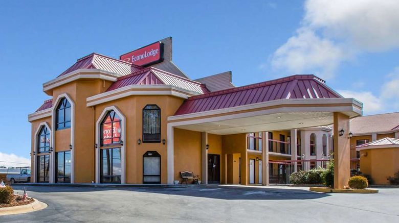 Econo Lodge Hendersonville Exterior. Images powered by <a href="https://iceportal.shijigroup.com" target="_blank" rel="noopener">Ice Portal</a>.