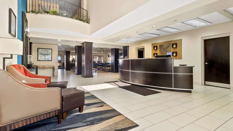 <b>Comfort Suites Lumberton North Lobby</b>. Images powered by <a href="https://iceportal.shijigroup.com/" title="IcePortal" target="_blank">IcePortal</a>.