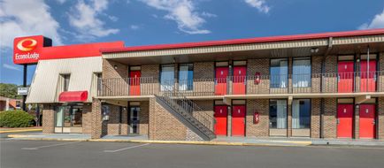 Econo Lodge Creedmoor Exterior
