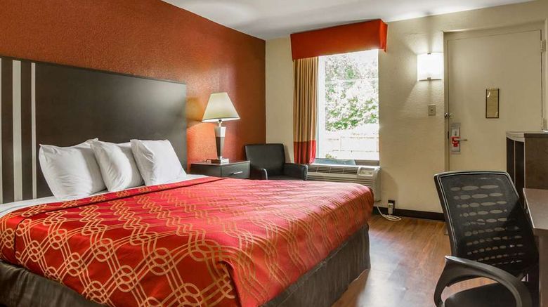 <b>Econo Lodge Research Triangle Room</b>. Images powered by <a href="https://iceportal.shijigroup.com/" title="IcePortal" target="_blank">IcePortal</a>.
