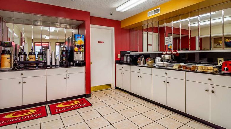 <b>Econo Lodge Research Triangle Restaurant</b>. Images powered by <a href="https://iceportal.shijigroup.com/" title="IcePortal" target="_blank">IcePortal</a>.