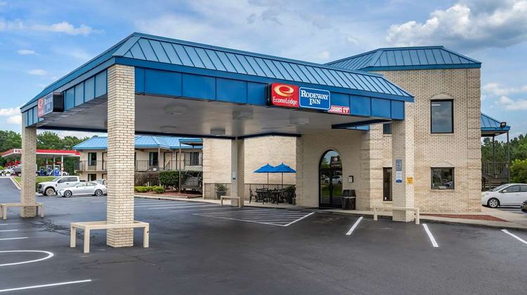 Econo Lodge Fayetteville I-95 Exterior