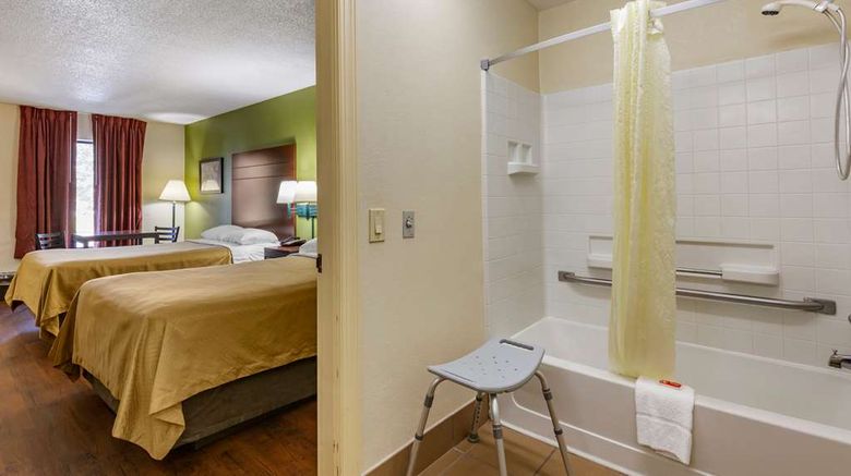 <b>Econo Lodge Fayetteville I-95 Room</b>. Images powered by <a href="https://iceportal.shijigroup.com/" title="IcePortal" target="_blank">IcePortal</a>.