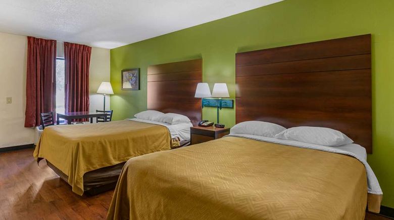<b>Econo Lodge Fayetteville I-95 Room</b>. Images powered by <a href="https://iceportal.shijigroup.com/" title="IcePortal" target="_blank">IcePortal</a>.