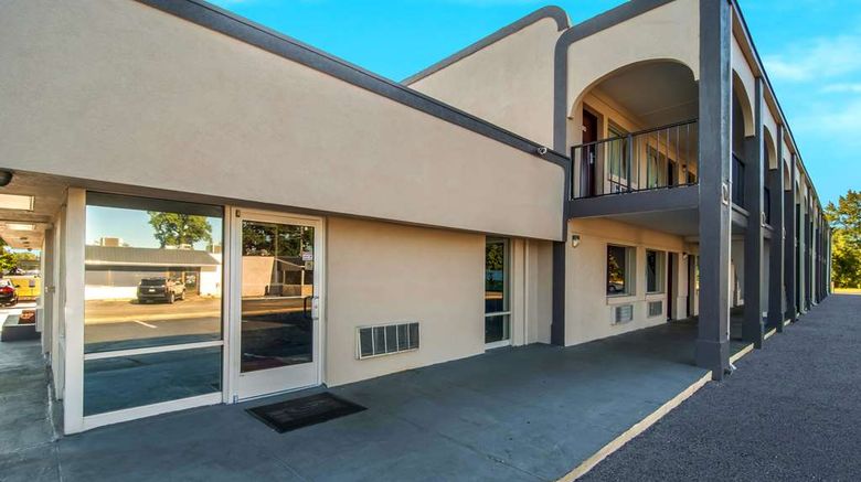<b>Econo Lodge Goldsboro Exterior</b>. Images powered by <a href="https://iceportal.shijigroup.com/" title="IcePortal" target="_blank">IcePortal</a>.