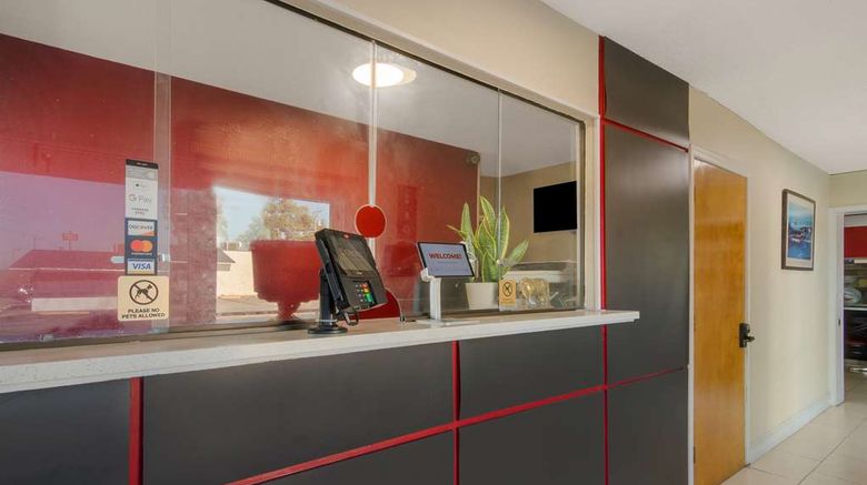 <b>Econo Lodge Goldsboro Lobby</b>. Images powered by <a href="https://iceportal.shijigroup.com/" title="IcePortal" target="_blank">IcePortal</a>.