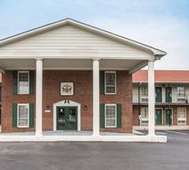 Econo Lodge Crystal Coast Exterior