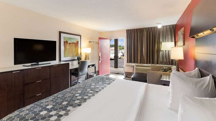 Econo Lodge Washington NC North Room
