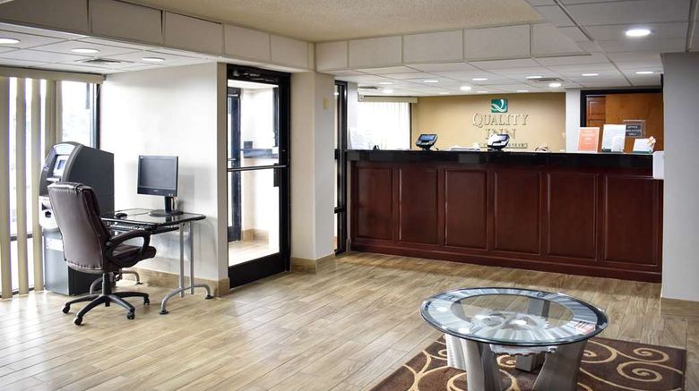 <b>Quality Inn Reidsville Lobby</b>. Images powered by <a href="https://iceportal.shijigroup.com/" title="IcePortal" target="_blank">IcePortal</a>.