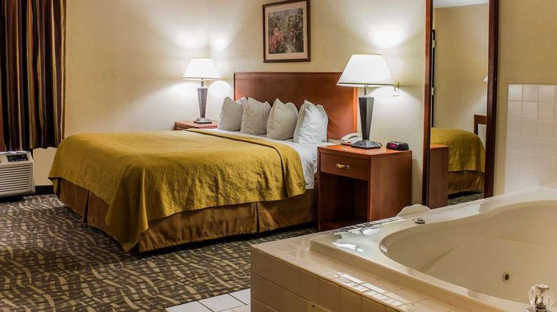 <b>Quality Inn Kinston Room</b>. Images powered by <a href="https://iceportal.shijigroup.com/" title="IcePortal" target="_blank">IcePortal</a>.