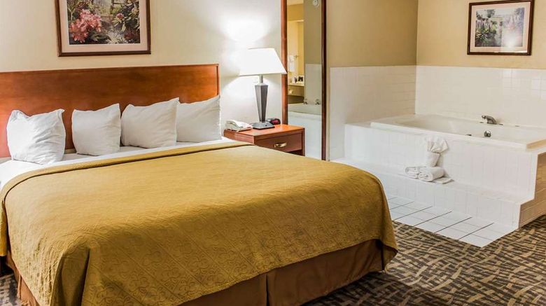 <b>Quality Inn Kinston Room</b>. Images powered by <a href="https://iceportal.shijigroup.com/" title="IcePortal" target="_blank">IcePortal</a>.