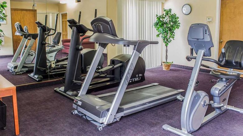 <b>Quality Inn Kinston Health</b>. Images powered by <a href="https://iceportal.shijigroup.com/" title="IcePortal" target="_blank">IcePortal</a>.