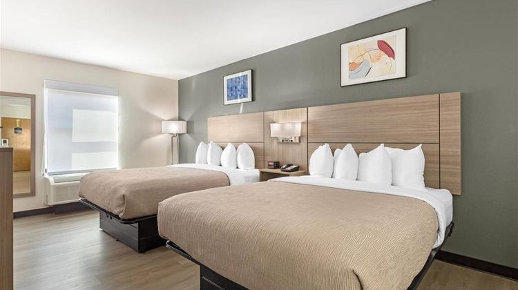 Quality Inn Washington Room