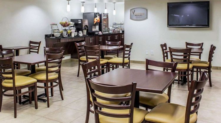 Sleep Inn & Suites near Ft Bragg Restaurant
