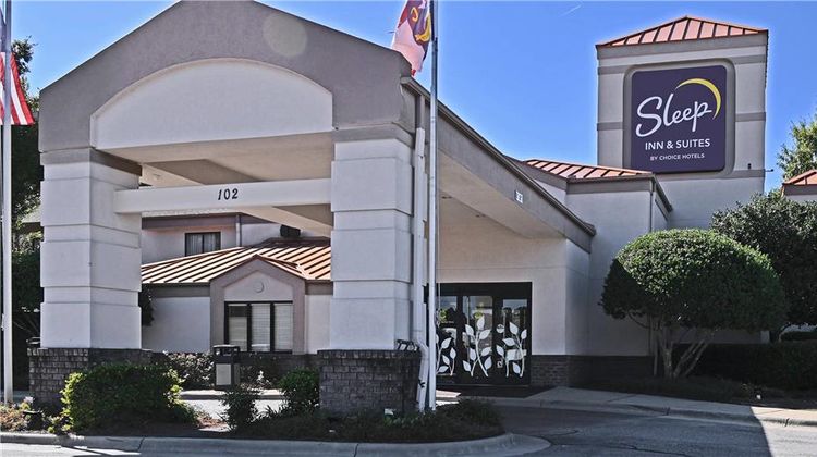 Sleep Inn & Suites near Ft Bragg Exterior
