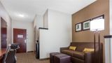 Comfort Suites Room
