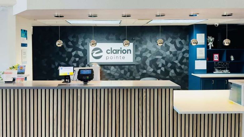 <b>Clarion Pointe Albemarle Lobby</b>. Images powered by <a href="https://iceportal.shijigroup.com/" title="IcePortal" target="_blank">IcePortal</a>.