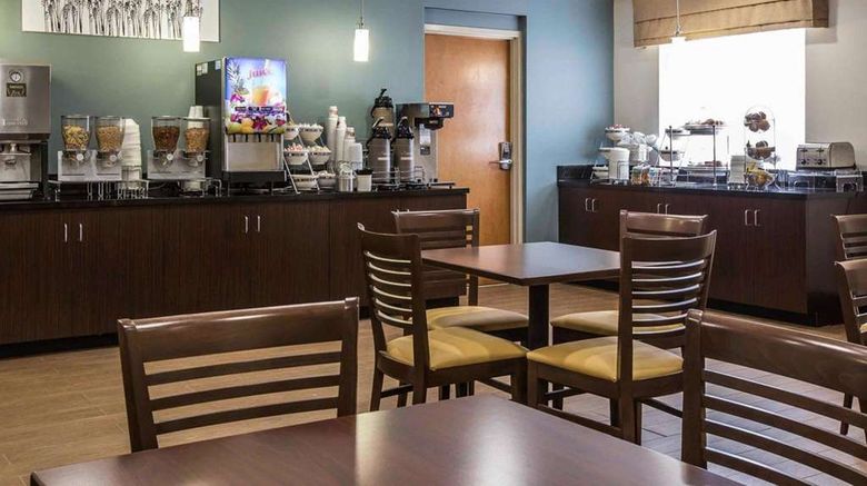 <b>Sleep Inn Greensboro Airport Restaurant</b>. Images powered by <a href="https://iceportal.shijigroup.com/" title="IcePortal" target="_blank">IcePortal</a>.