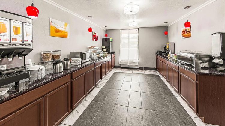 Quality Inn Forest City Restaurant