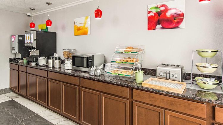 Quality Inn Forest City Restaurant