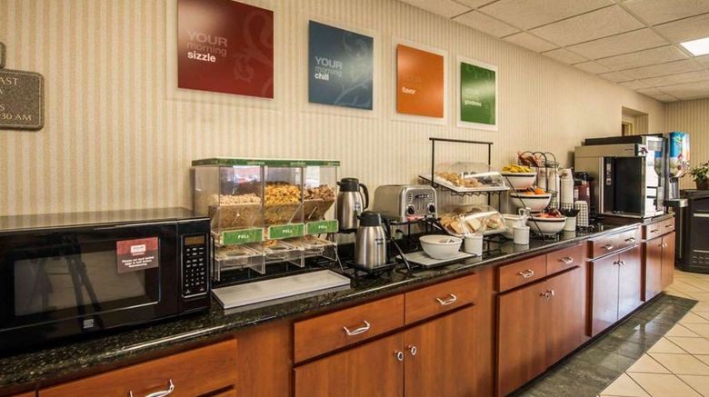 <b>Comfort Inn and Suites Morganton South Restaurant</b>. Images powered by <a href="https://iceportal.shijigroup.com/" title="IcePortal" target="_blank">IcePortal</a>.