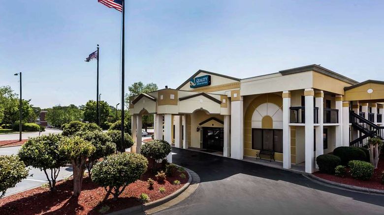 <b>Quality Inn & Suites Mooresville Exterior</b>. Images powered by <a href="https://iceportal.shijigroup.com/" title="IcePortal" target="_blank">IcePortal</a>.