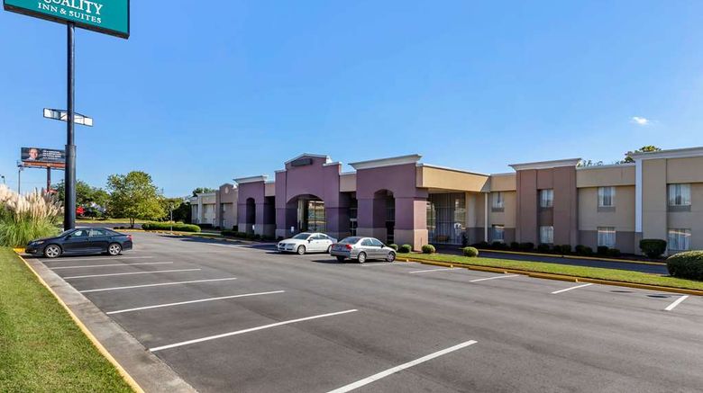 <b>Quality Inn & Suites Airpark East Exterior</b>. Images powered by <a href="https://iceportal.shijigroup.com/" title="IcePortal" target="_blank">IcePortal</a>.
