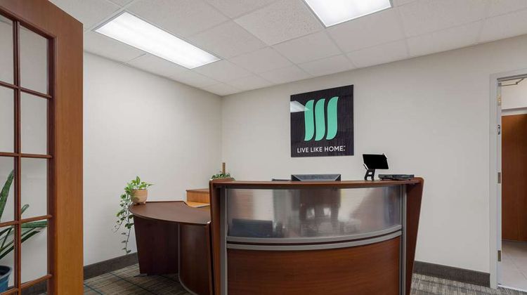 MainStay Suites Lobby